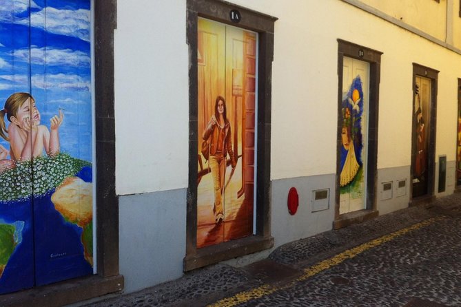 2-Hour Funchal City & Madeira Wine Experience - Mercado dos Lavradores and the flavor of island life
