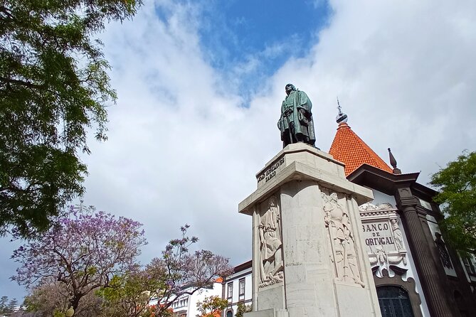 2-Hour Funchal City & Madeira Wine Experience - Madeira wine, bolo de mel, and the final tasting