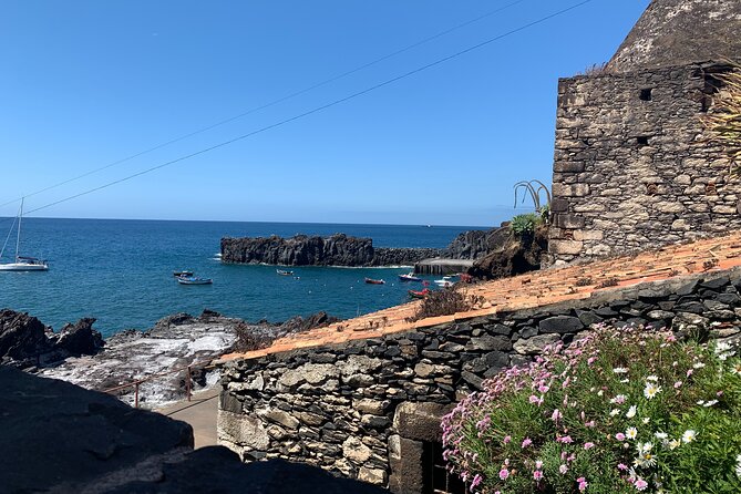 4 Hours Adventure Jeep Tour in Central Madeira Portugal - The guides and the personal touch