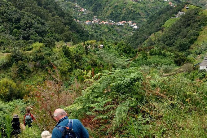 4x4 Safari Private Jeep, Full Day, Customizable Santana or Porto Moniz or other - The guides make the private format work