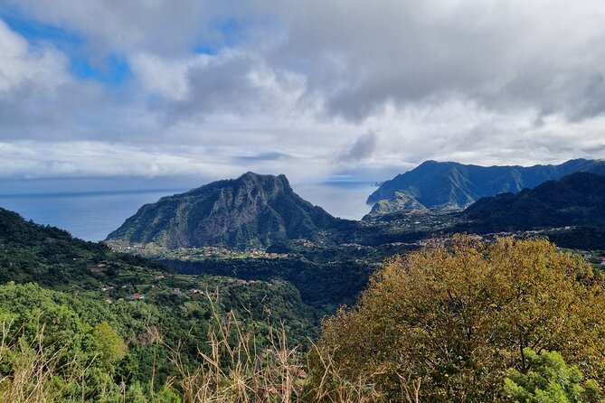 5 Hours Private Tour to Santana, Thatched houses - Why eastern Madeira deserves a half-day