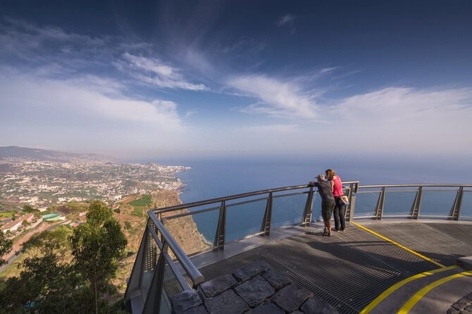 A great tuk-tuk adventure Tour at Cabo Girão - Skywalk - From Lido to Cabo Girão, a scenic 45-minute start