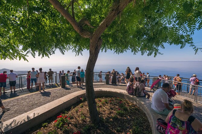 A great tuk-tuk adventure Tour at Cabo Girão - Skywalk - Who will enjoy this Madeira outing most