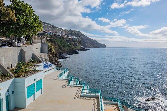 An Express tuk-tuk tour through Funchal Old Town - Pico Fortress and Funchal’s defensive past