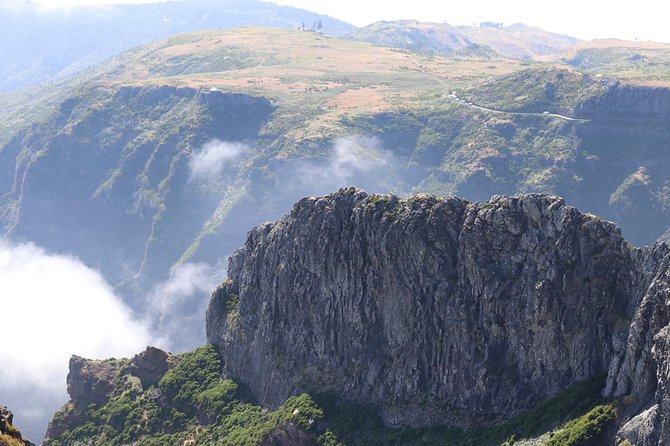 Arieiro Peak, Santo Serra, Cristo Rei in Open Roof 4x4 Experience - Santa Serra and the changing route