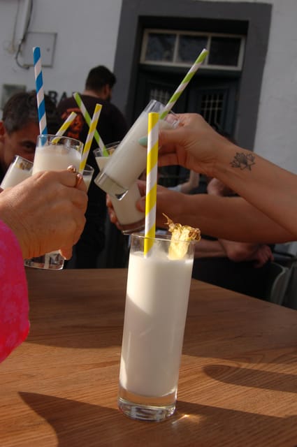 Bar hopping Tour & Poncha Workshop - Funchal - Stop two: three local artisanal beers