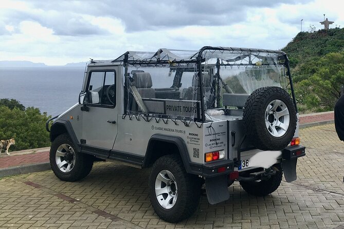 CABO GIRÃO (Half Day tour/3h) / Private Classic Car (4L). - Key points at a glance