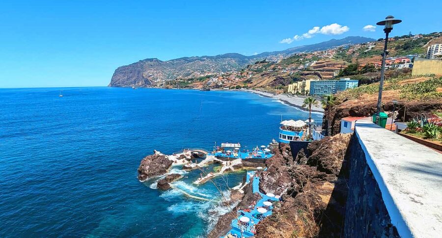Cabo Girão Skywalk: Half-day Private Jeep - Banana plantations on the climb inland