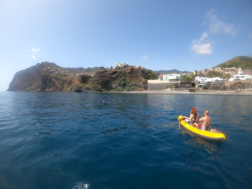 Câmara de Lobos: Private Guided Kayaking Tour in Madeira - What the private price really gives you