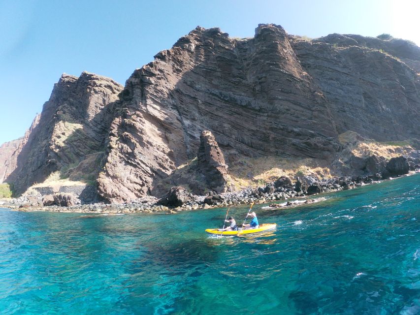Câmara de Lobos: Private Guided Kayaking Tour in Madeira - Who should book this Câmara de Lobos outing?