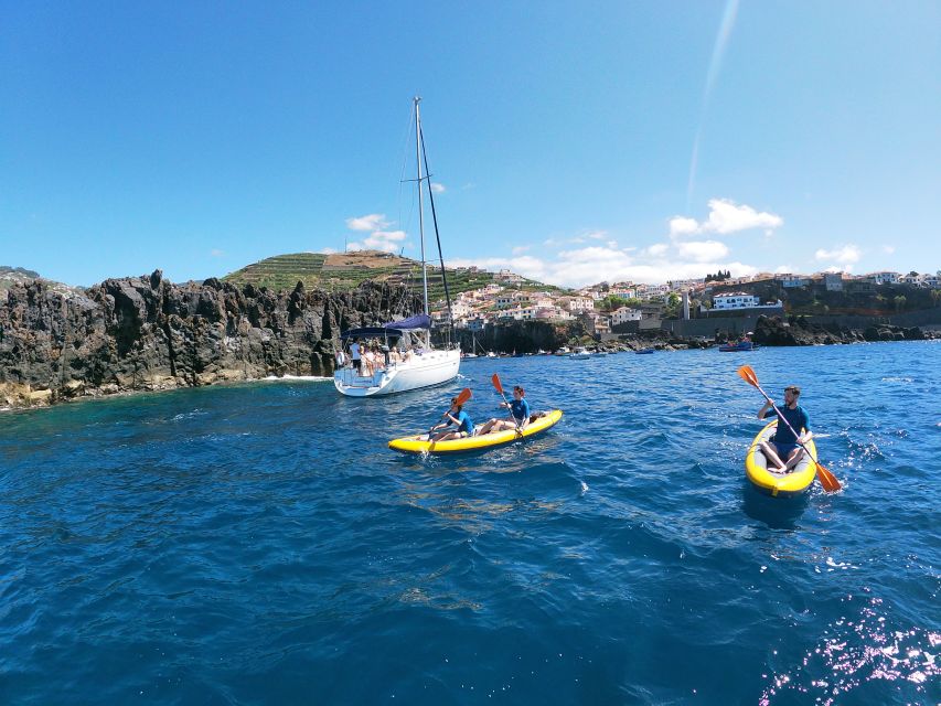 Câmara de Lobos: Private Guided Kayaking Tour in Madeira - Should you book the kayaking tour?