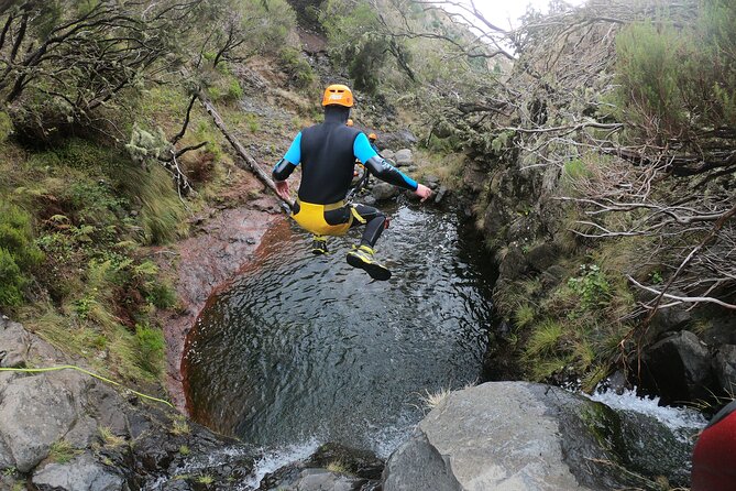 Canyoning in Madeira: Ribeira das Cales - Funchal Ecological Park - Safety training before the first rappel