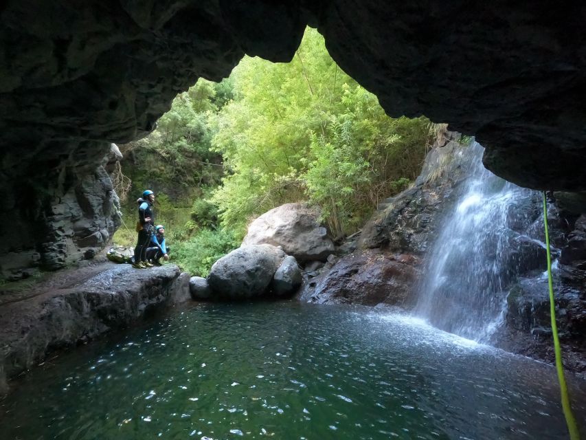 Canyoning Level 2 - Ribeira do Cidrão- Madeira Island - What the two-and-a-half-hour canyon section involves