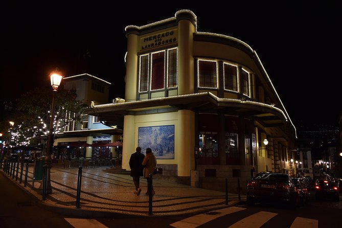 Christmas Lights Tukxi Tour (price per tukxi - up to 5 people) - Ending at Avenida Arriaga’s holiday village