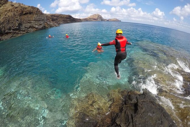 Coasteering Tour - Cliff jumping, swimming, scrambling. - The guides set the tone