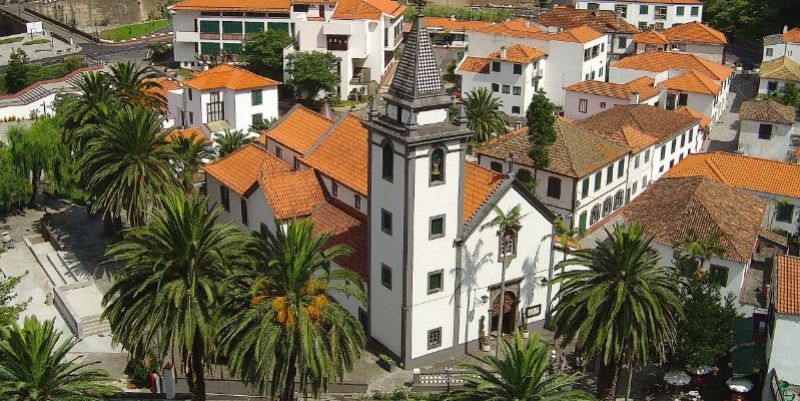 Discover Madeira: Full-Day Tour to Porto Moniz - Porto Moniz and the volcanic rock pools