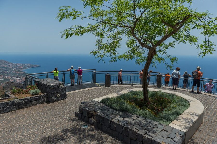 Discover Madeira: Full-Day Tour to Porto Moniz - Through the valley to Encumeada