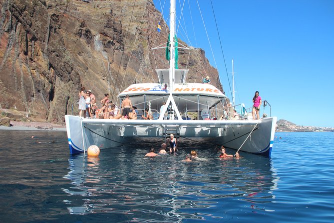 Dolphin and Whale Watching Catamaran Cruise from Funchal - Practical packing advice