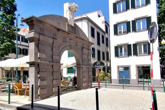 Downtown Funchal: A Self-Guided Audio Tour Through the Old City - Starting beside the CR7 Museum