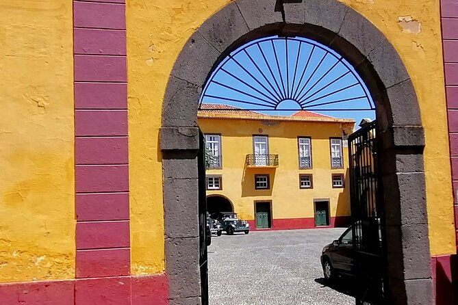 Downtown Funchal: A Self-Guided Audio Tour Through the Old City - Sé Cathedral and the religious center
