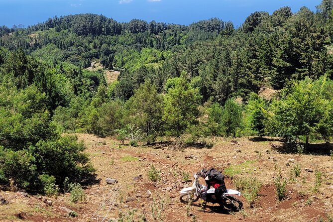 Enduro Dirt-Bike Tour - Santana and the changing feel of the route