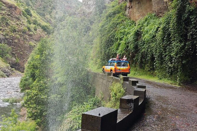 Exploring new Northwest frontiers: Beyond Madeira in 4x4 tour - Porto Moniz and its volcanic pools