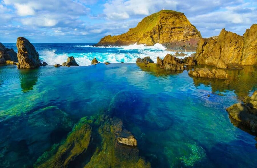 From Funchal: 2-Day Guided Tour of Madeira - From Fonte do Bispo to Porto Moniz