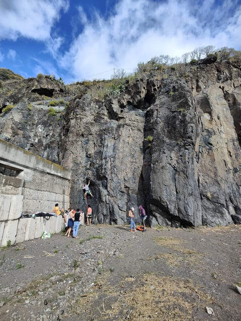From Funchal: Guided Climbing Tour, with Pick-up - What beginners and experienced climbers should expect
