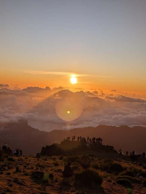 From Funchal: Pico Arieiro Sunrise with Optional Breakfast - Pico do Arieiro at 1,818 meters