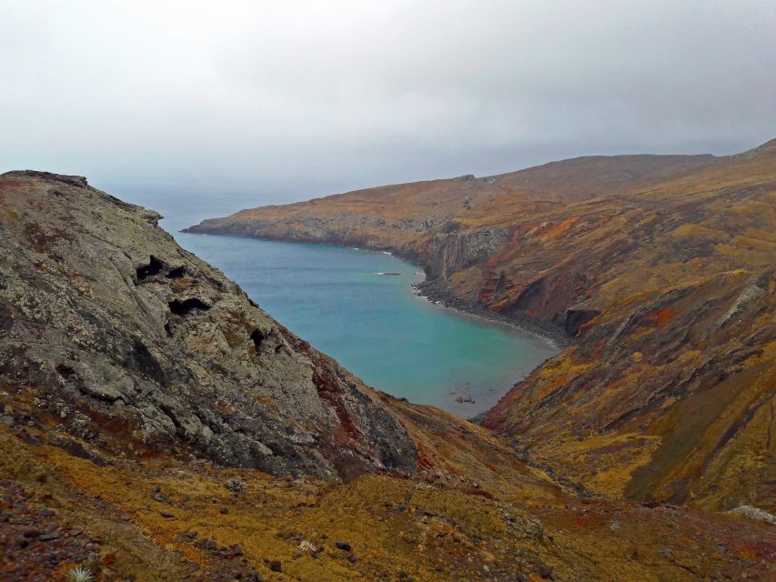 From Funchal: Ponta de São Lourenço/Caniçal Full-Day Hike - Walking the volcanic peninsula toward Casa do Sardinha