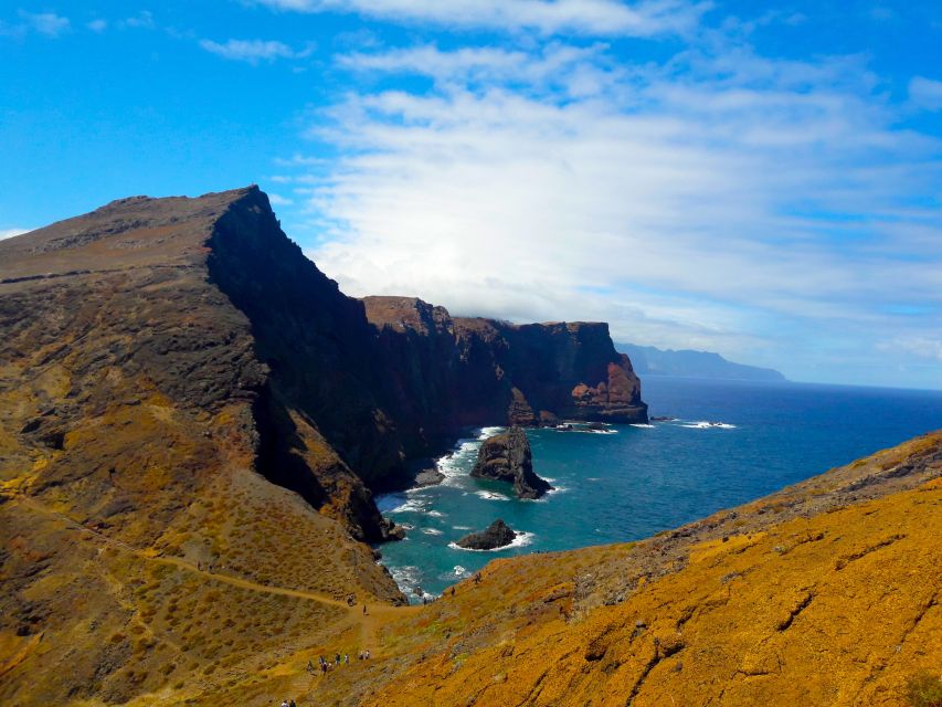 From Funchal: Ponta de São Lourenço/Caniçal Full-Day Hike - Walking back or taking the speedboat