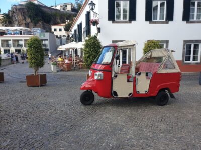 Tuk Tuk Tour to Camara de Lobos and Cabo Girao