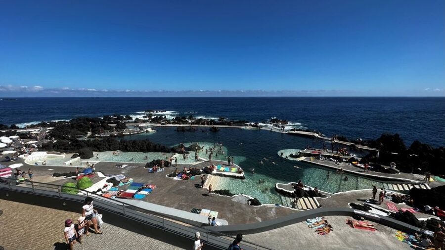 From Funchal:West Madeira Open-roof 4x4 Day Tour with Pickup - Ponta do Sol closes the western loop
