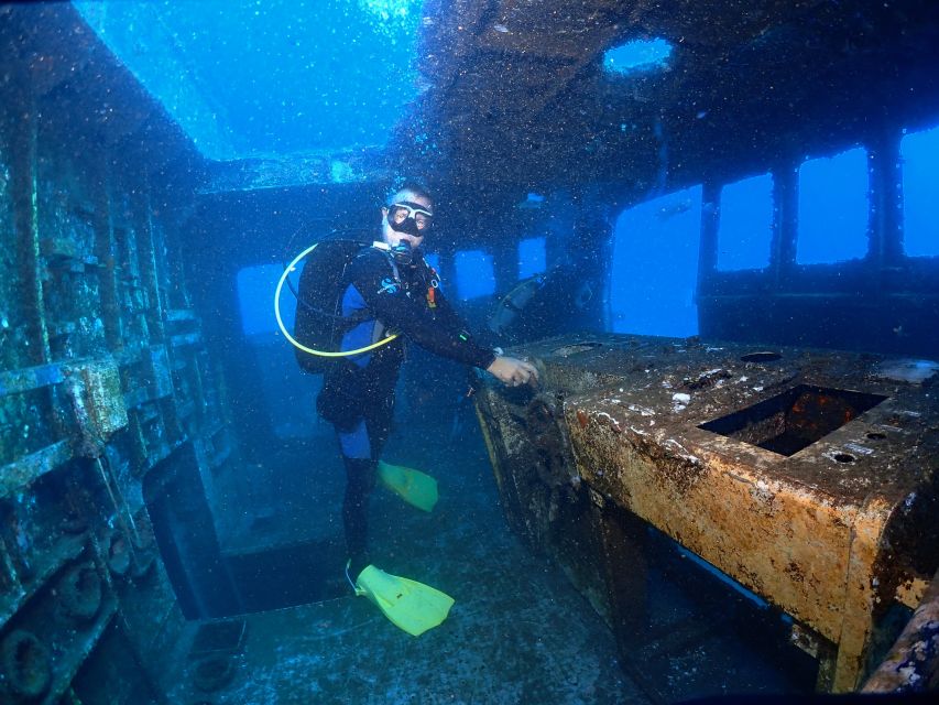 Funchal: Advanced Scuba Diving Afonso Cerqueira Wreck - FAQ
