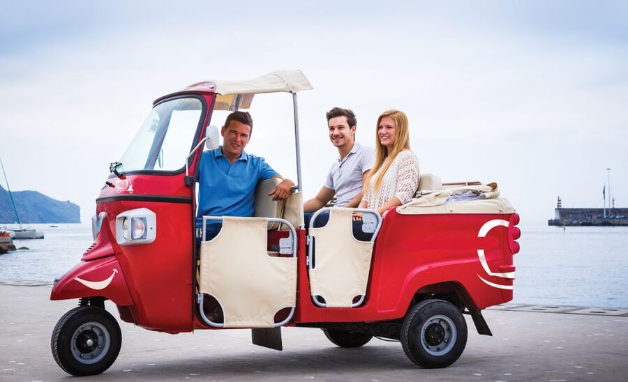 Funchal: Best Viewpoints Guided Tuk Tuk Tour - Starting in Funchal’s 16th-century Old Town