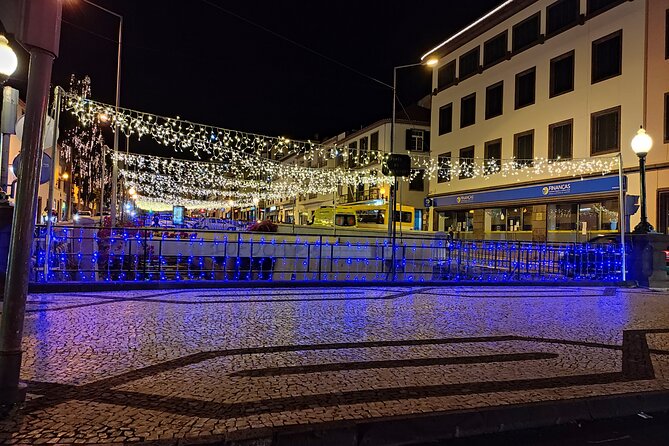 Funchal Christmas lights sightseeing night tour - Old Town streets and side-road displays