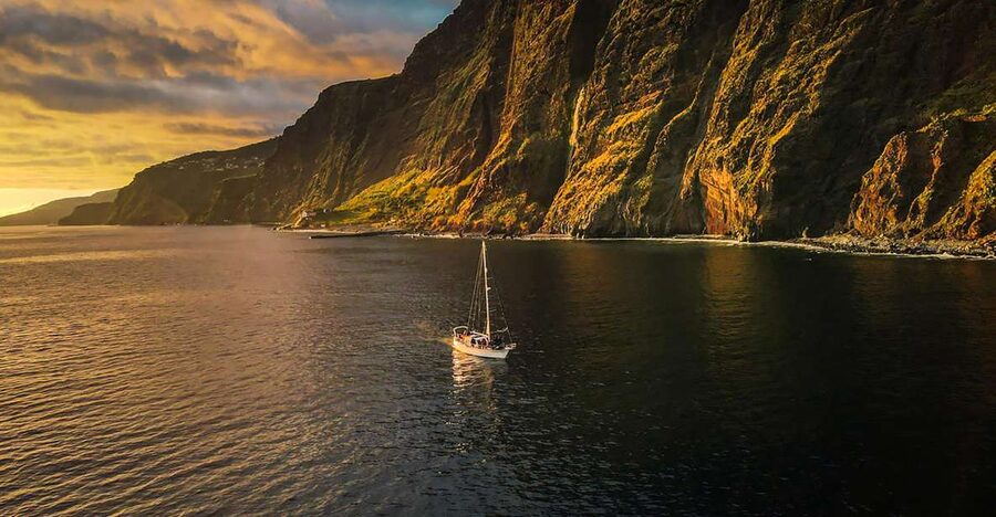 Funchal: Dolphin and Whale Watching Sunset Sailing Tour - Cabo Girão and the 580-meter sea cliff