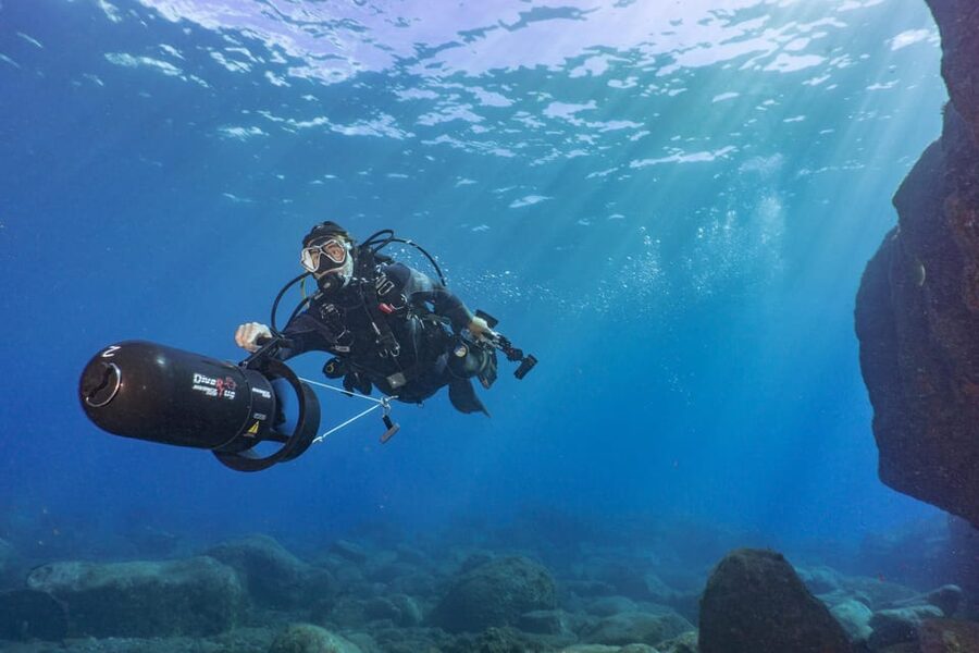 Funchal: DPV- Scooter Dive Adventure - Returning to shore, gear, and the logbook