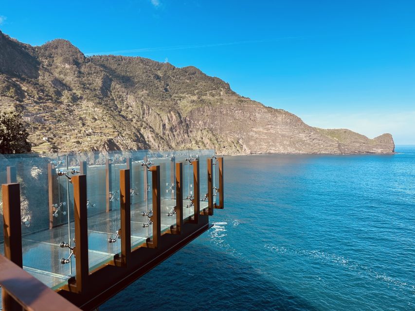 Funchal: East Madeira Island Guided Tour & Laurissilva Walk - The guides make the long drives easier