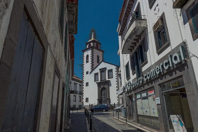 Funchal Epic Private Tuk-Tuk Tour - What the Guides Add to the Ride