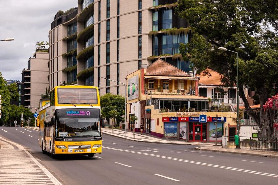 Funchal: Hop-On Hop-Off Bus Tour - Cabo Girão and the glass-floored viewpoint