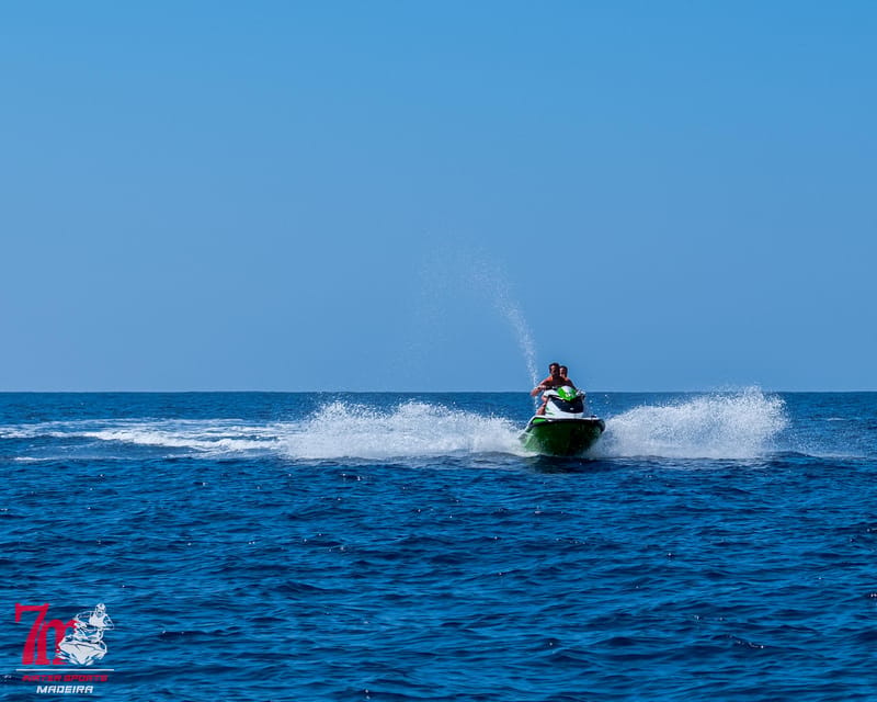 Funchal: Jet Ski Circuit - Riding the circuit near Funchal