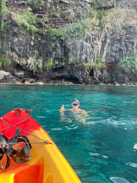 Funchal: Kayak & Snorkeling in Garajau Nature Reserve - Snorkeling among fish at Ponta do Lazareto