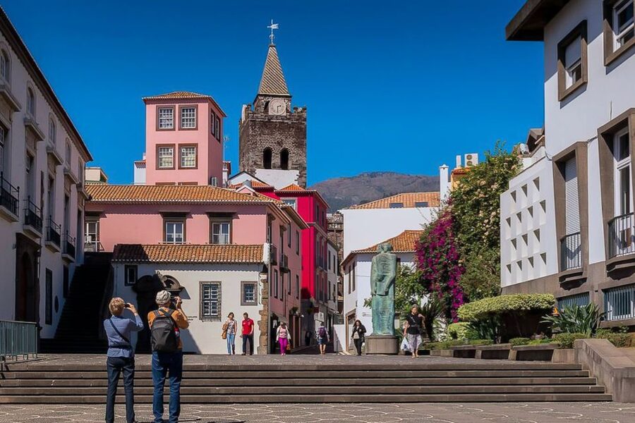 Funchal: Old Town Walking Tour - The Farmers’ Market and Funchal’s daily life