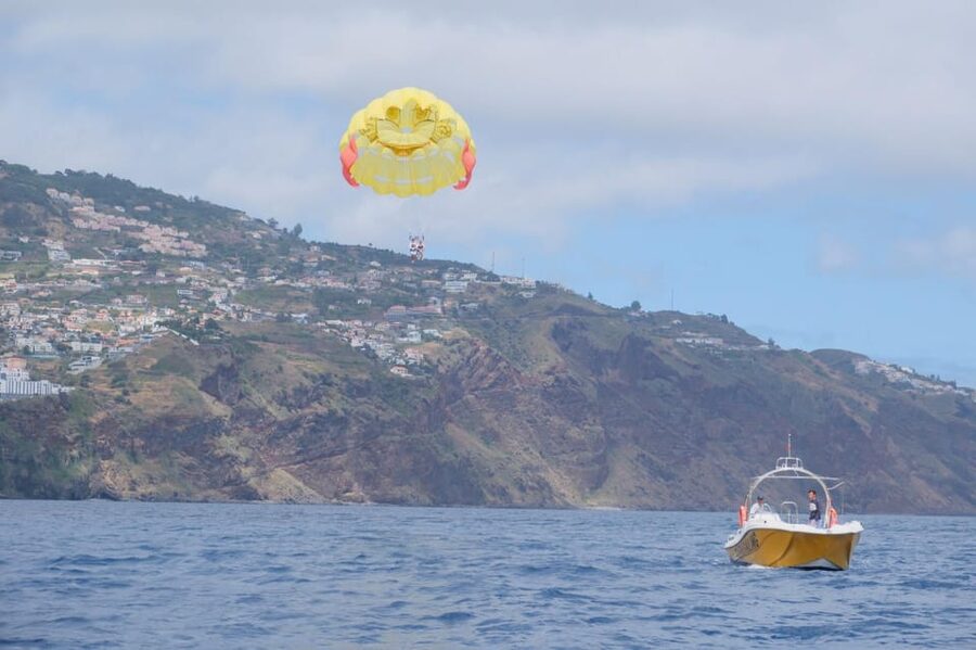 Funchal: Parasailing Tour on the Coast of Madeira Island - The biggest concern: wind and last-minute changes
