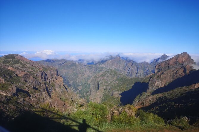 Funchal: Pico do Arieiro to Santana and Ponta de Sao Lorenco - Miradouro do Guindaste above the sea