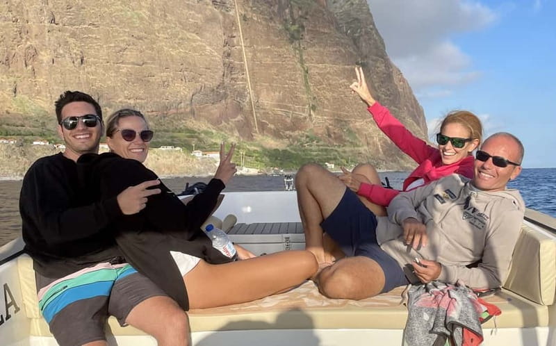 Funchal: Private Boat Tour w/Snorkel & Paddleboard - Paddleboarding without a separate rental
