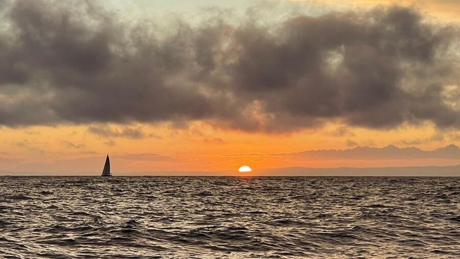 Funchal: Private Sailing Sunrise, Sunset & Moonlight Cruises - What the crew adds to the experience