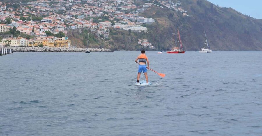 Funchal: Standup Paddle - Reaching the water from the marina