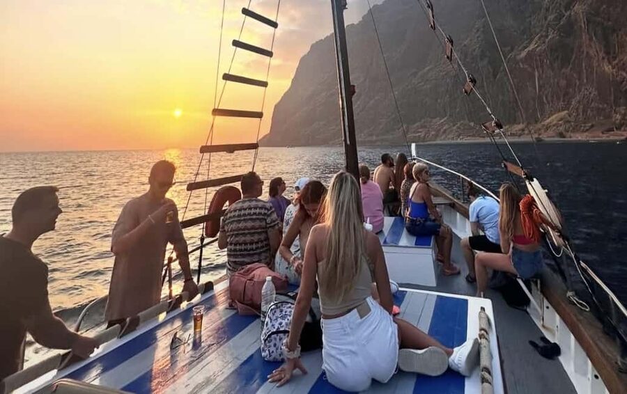Funchal: Sunset Tour on Traditional Madeiran Boat w/ Drinks - Who will enjoy this Funchal boat trip?